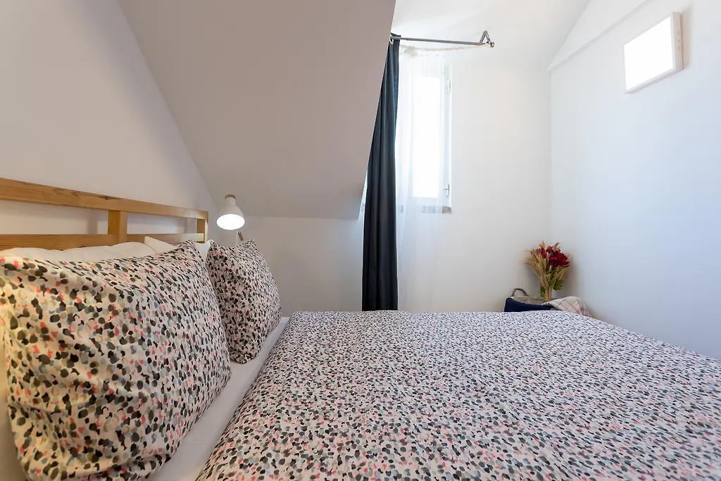 Trendy Apartment In Bairro Alto Lisbon